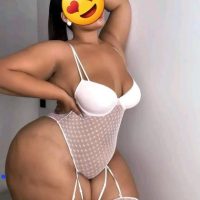 Bry_squatting beb ANAL available tight and sweet pussy's Profile Photo
